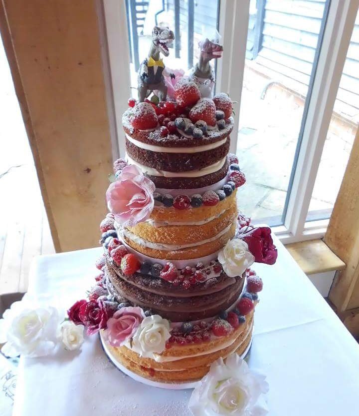 Little Lucy's Bakery tweet media