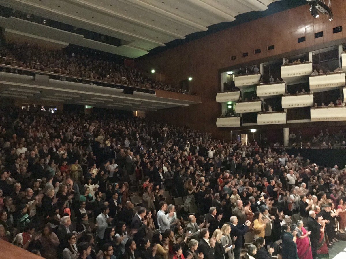 AzurineInternational tweet media