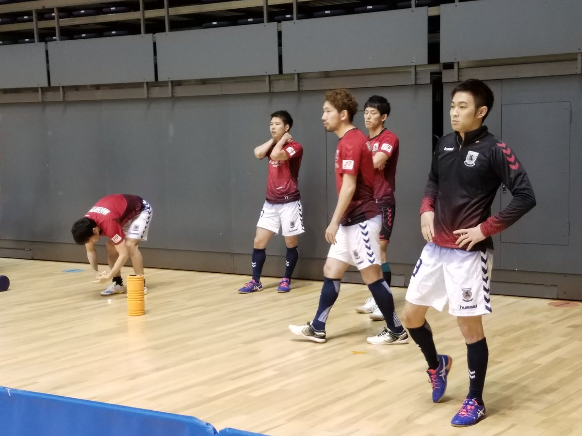 テレ朝サッカー W杯アジア最終予選ホーム全試合生中継 على تويتر 現在 Abematv でフットサル オーシャンカップを生放送中 ３位決定戦の湘南 大阪は 延長戦にもつれこむ激闘が続いています そして いよいよこの後は日本一の栄冠をかけた決勝 浦安と