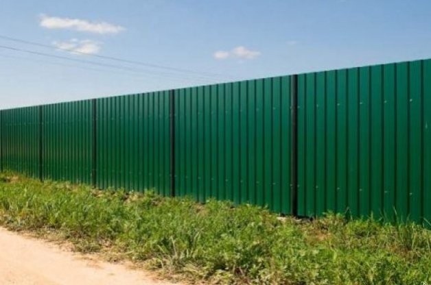 заборы профлист рязань. зеленый забор из профнастила. заборы профлист рязань. забор профнастил березовый. забор из силикатного кирпича и профнастила.