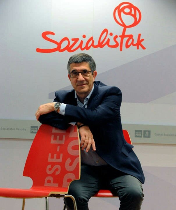 jcarlos_ortega's tweet photo. ¿Por qué 🔴@patxilopez?
1. #unidadyprograma
2. nobleza
3. credibilidad 
4. moderación 
5. de partido
#SalvemosAlPSOE https://t.co/TZxJjbvSbt