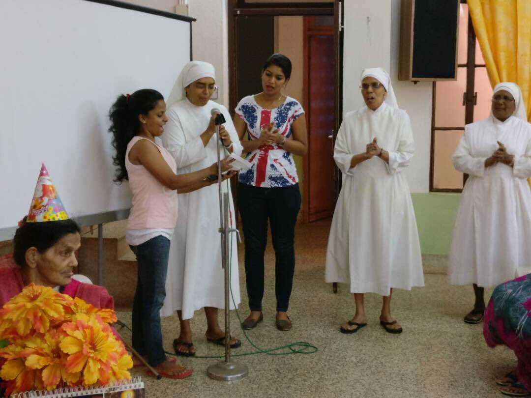 vanitha1189's tweet photo. Birthday babies @ Little sisters of the poor @Mphasis @MphasisCareers @Ashwilsalins @AnoopKumarPL @sanbolooR @deepakraj4030 @BenSubbarao https://t.co/zTAQsBJBXB