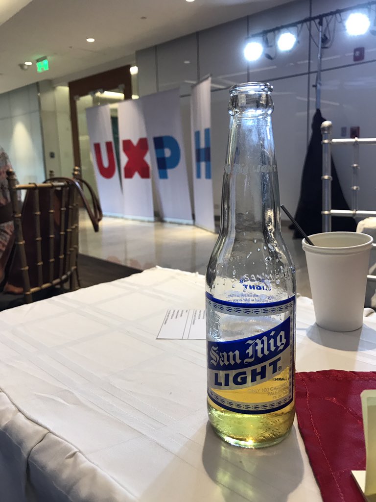 michaelon9's tweet photo. @duzkiez @emkey @hailmika @AllanCaeg a first ! beer via tweet ! thanks Sam ! https://t.co/a1p32feOBm