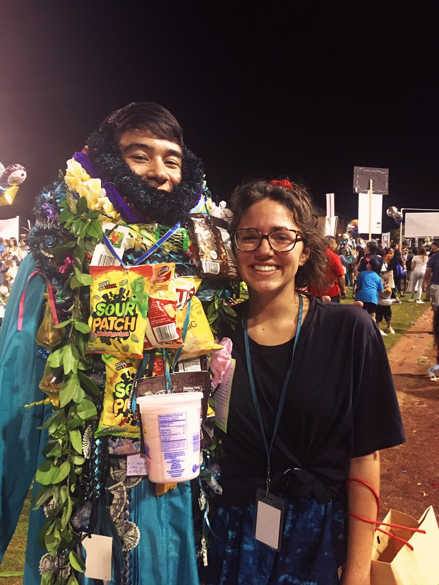 kapoleiinteract's tweet photo. A big congrats to @lolshanewho and @seasonalchloe! You guys were great presidents, you will be missed dearly 💙 https://t.co/8QZBZfU0C3