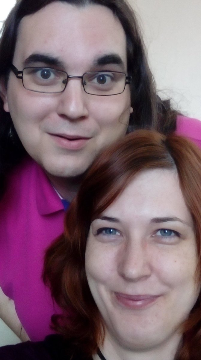 tlakshow's tweet photo. Víte, jak jsme psali, že Tlakshow letos nebude? Tak vlastně bude, jen se jmenuje Animekvíz 😘
A začín�� už za 20 minut v sále A!  #AFcz17 https://t.co/hlM4FNS2d0