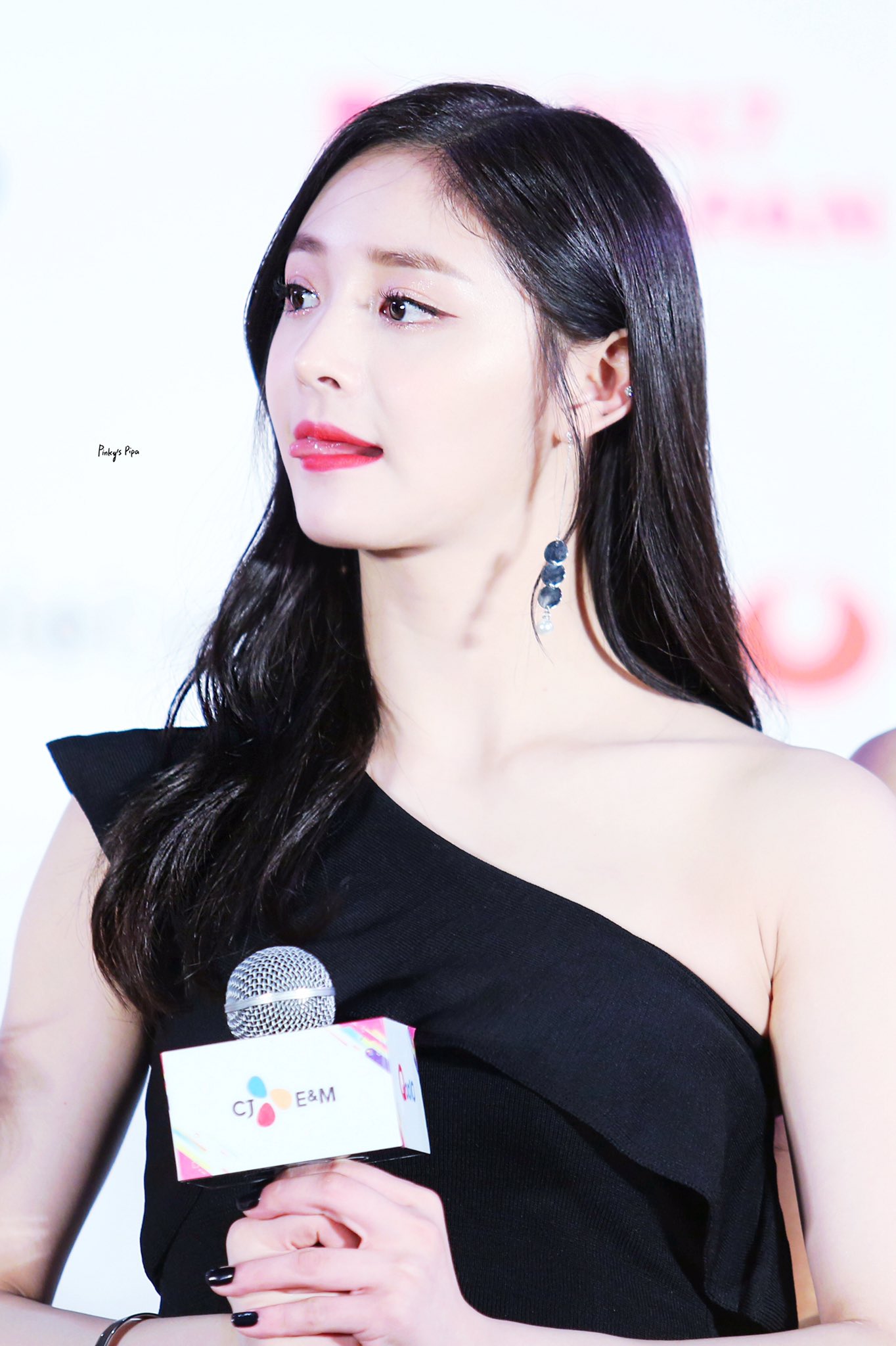 DAVaB1mV0AEHIff.jpg:orig