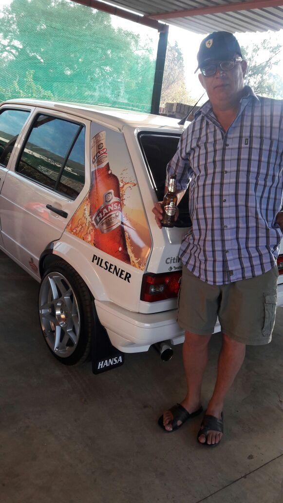 hahntiffany's tweet photo. @hansapilsener this is what your #numberone #fan #lookslike #proudhansa #man https://t.co/Bakt8sCr7C