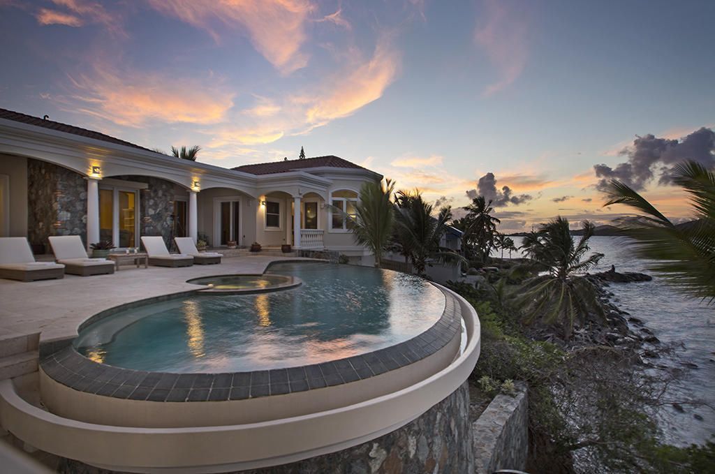 davidjonesvi's tweet photo. https://t.co/Eu7ct77jOn

Stunning Pelican Point...  Really, this could be yours....

#luxury #islandlife #home #makeithappen https://t.co/Dd0BI03U0C