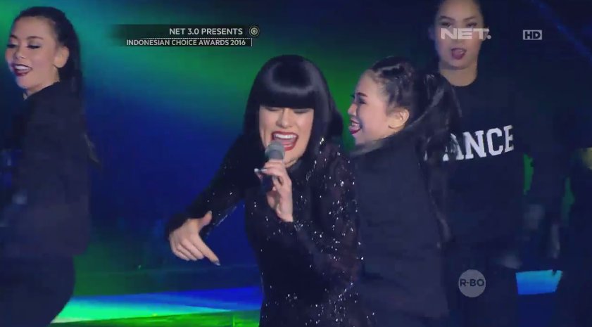 mdtvindonesia's tweet photo. Penampilan @JessieJ dengan lagu "Price Tag" bikin pecah panggung NET 3.0! ;D

#NETRewind https://t.co/N1dmJAvtV9