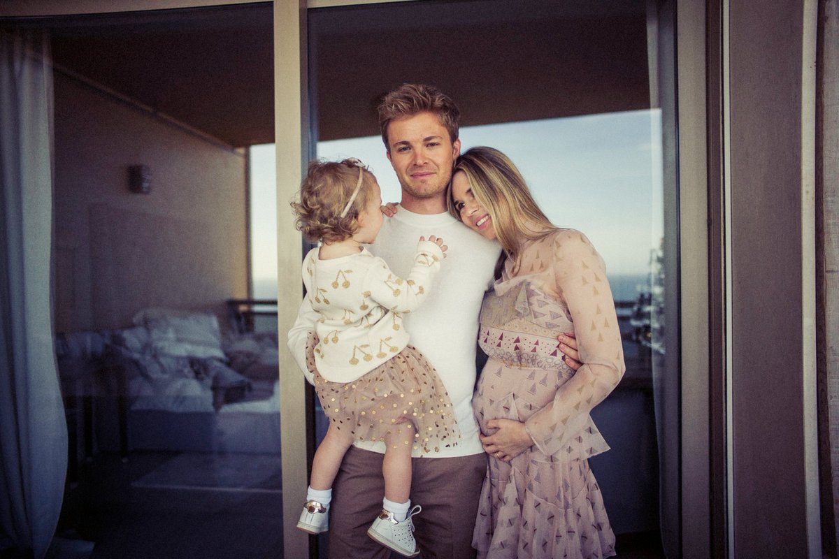 NicoRosberg's tweet image. 🍼 NR2 ✌🏻 yeah!