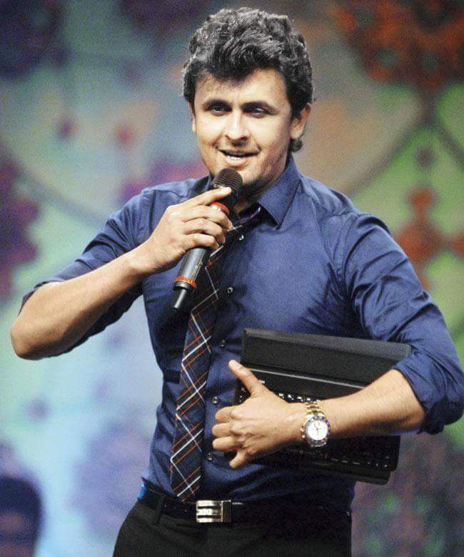 sumitdubey317's tweet photo. Forever shining star of the world.... @sonunigam @MadhuKu28780749 @sangita_ghosal @shreyaghoshal @mishrasugandha @WhoSunilGrover https://t.co/uG8xcf4pAT