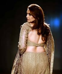 PakistaniJee's tweet photo. my luv,,,,,,Huma Qureshi,,,,,meri jaan https://t.co/RZtlv8AAJd