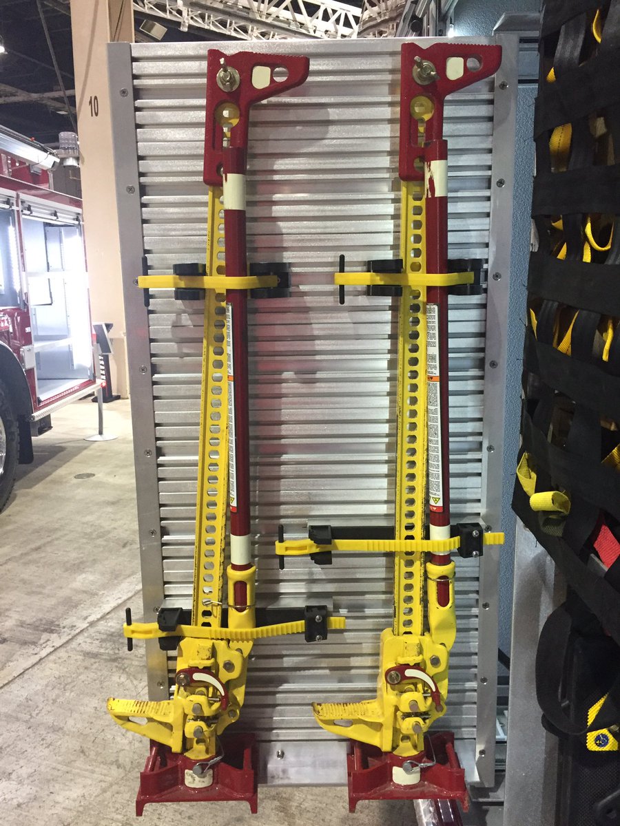 pactoolmounts's tweet photo. Day 3 of the Fire Expo #FireExpo2017 #Harrisburg #brackets #toolmounting # fire apparatus https://t.co/PKe6o28J8d