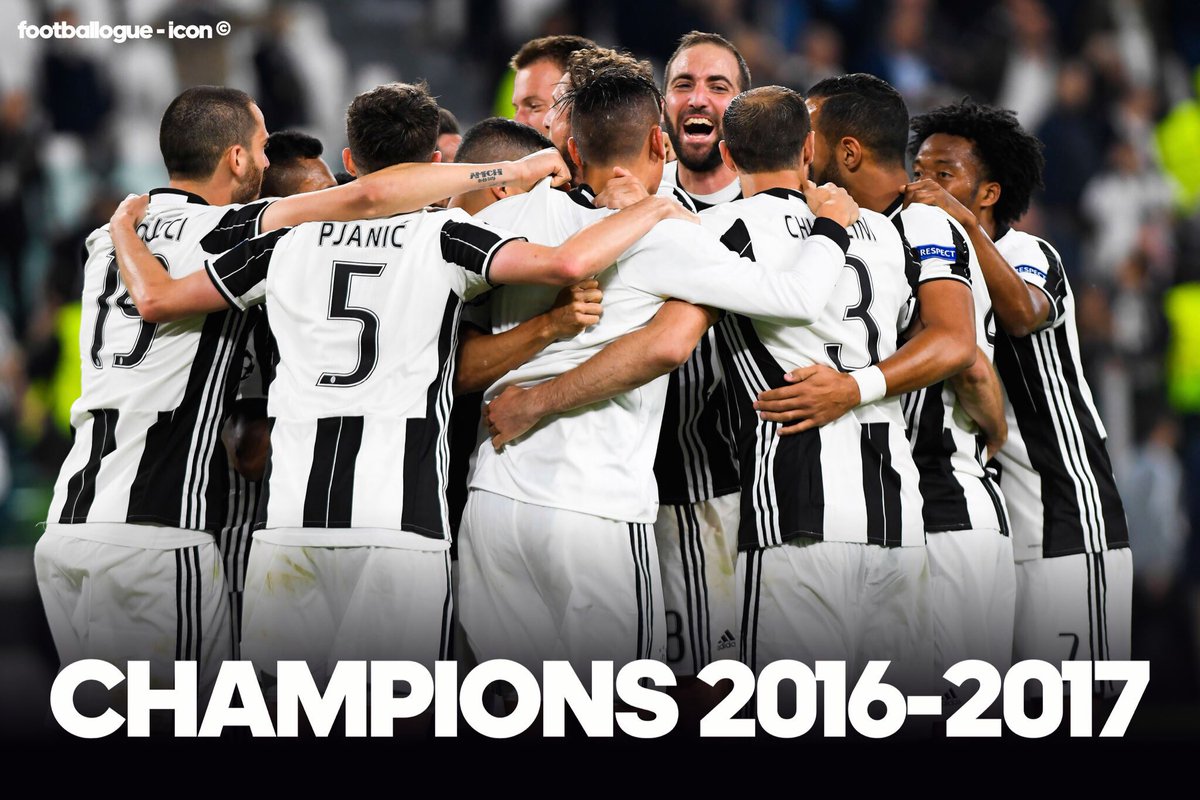 Footballogue's tweet photo. [#SerieA🇮🇹] OFFICIEL ! 

LA JUVENTUS EST CHAMPIONNE D'ITALIE ! https://t.co/h32PUmWsVe