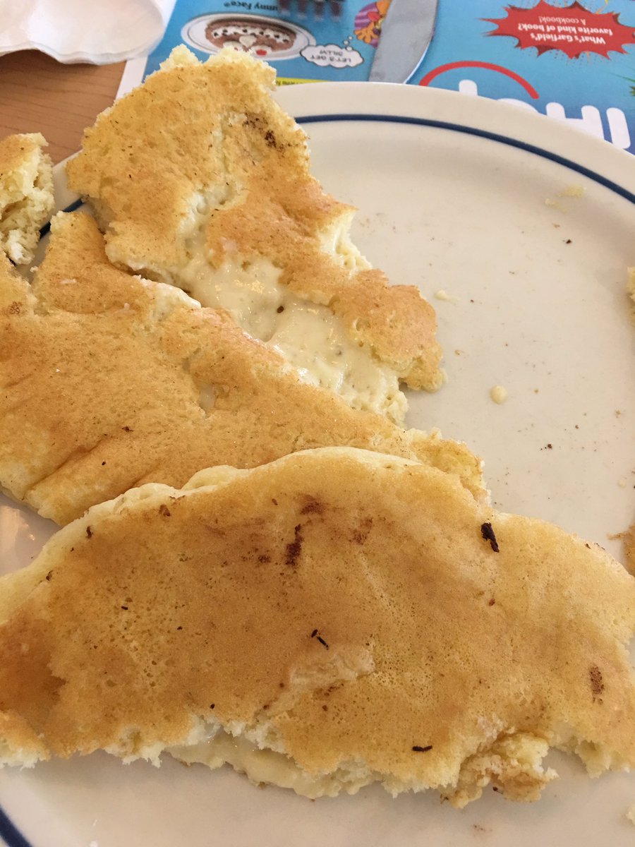 yofigaro's tweet photo. How do you screw up a single pancake for my son? You are the International House of, wait for it ... Pancakes @IHOP https://t.co/lh4fhkZGYc