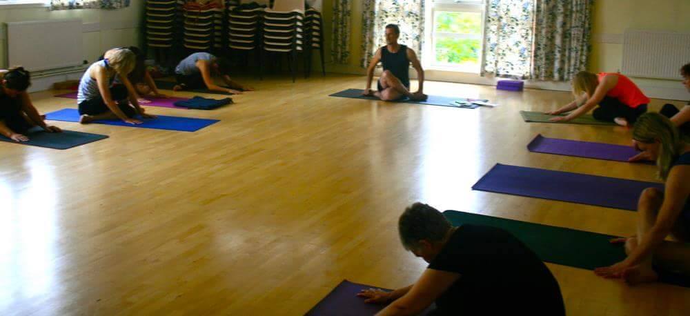 The Yang Yin Yoga class schedule – Glastonbury kevollier.com/2017/05/21/the…