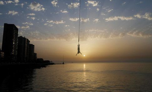 Making a difficult decision? First ask yourself this question wef.ch/2pFbycY #leadership