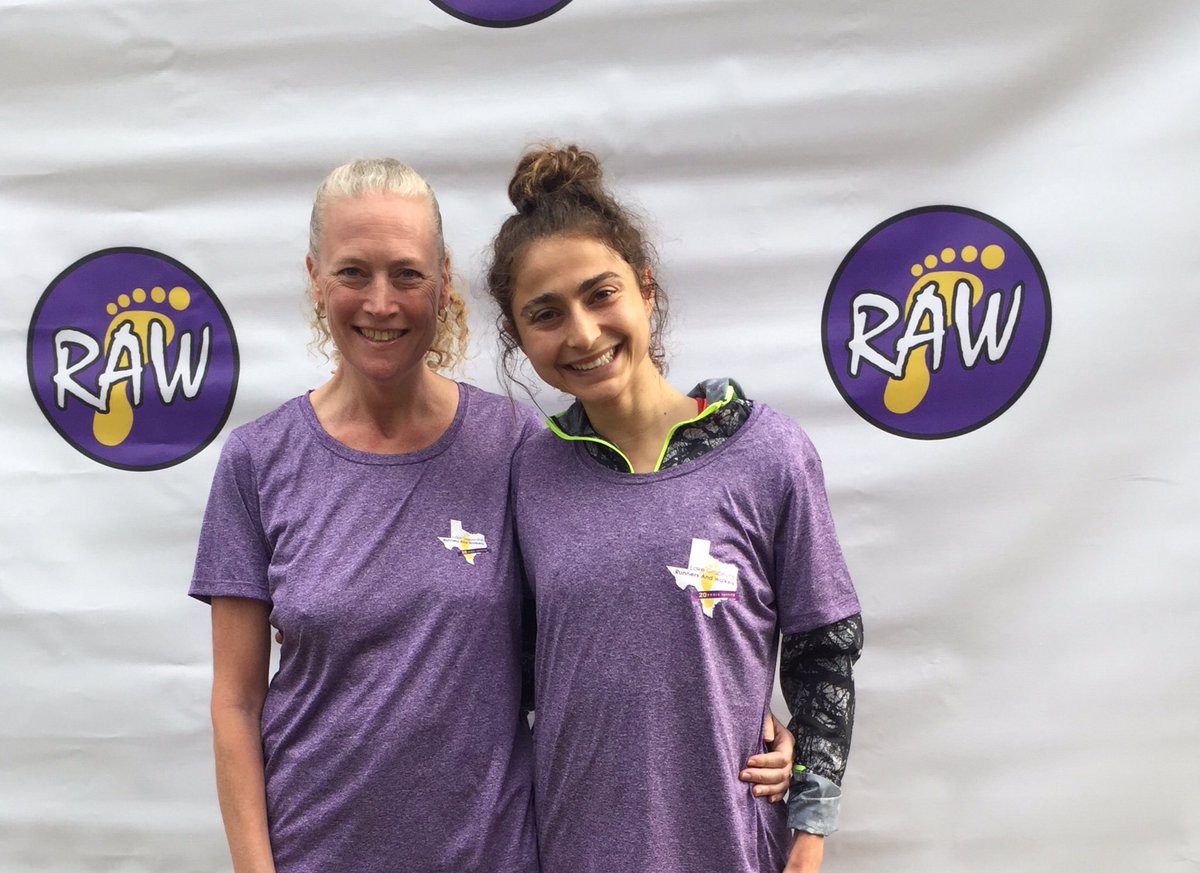 K2Runs's tweet photo. SO much fun running with @AlexiPappas (I hung in there for a mile!) and having her at the @LGRAWRun_Walk clubhouse. #20YearsofRAW https://t.co/VuP20RbHAX