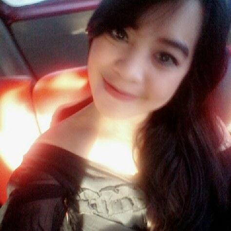 rinie_ko's tweet photo. ayo pergi bersamaku on #BIGOLIVE https://t.co/d3MRhNc0Dt https://t.co/mnnobeQLU6