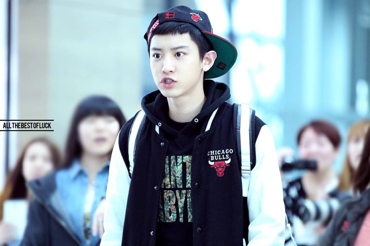 CHANBAEK_FAMILY's tweet photo. เด็กชายปาร์คชานยอลกับหมวก1ใบ https://t.co/sTaGQi8Iqy