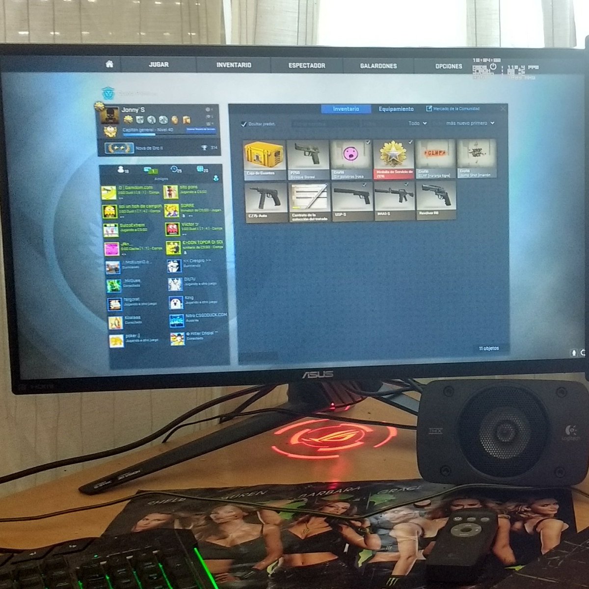 ScarFaceSSD's tweet photo. #PcComponentesIsGood anda como quedaría al lado de mi Asus pg258 gracias @pccomponentes https://t.co/XfV0iKvfLF