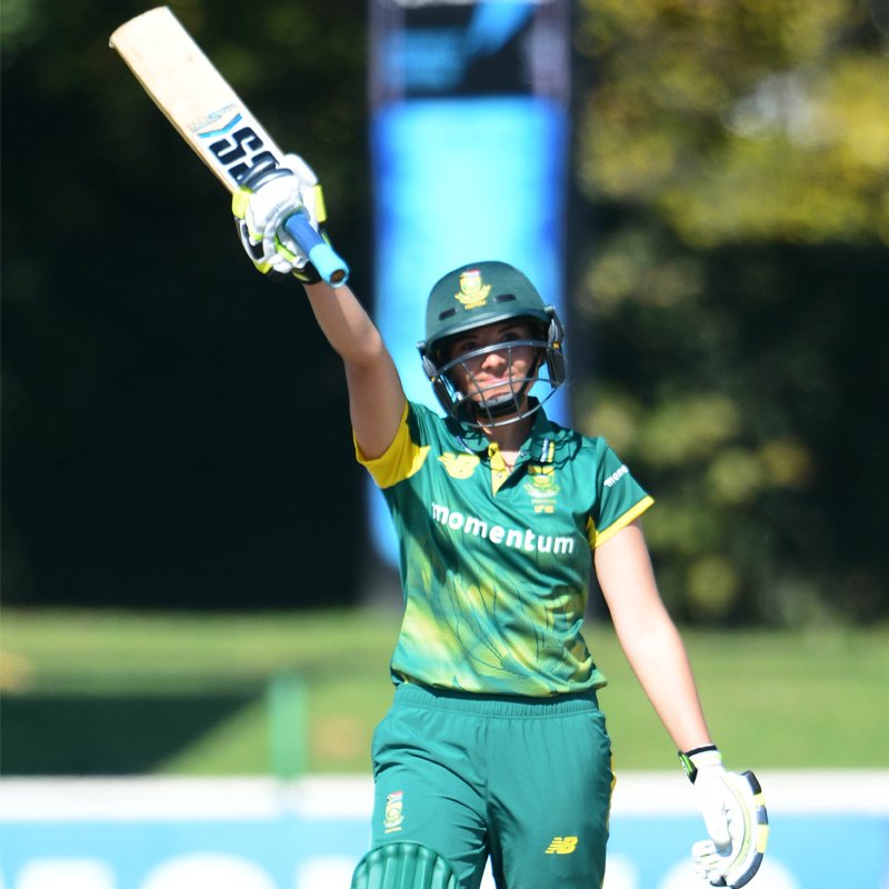 Titans_Cricket's tweet photo. Suné Luus top scored with 55 as #ProteasWomen look to defend 156 against India in the final match of #WomensQuadrangular in Potch https://t.co/7miE4oWW5k