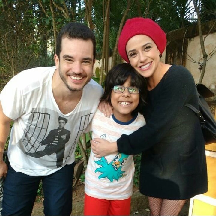 MiguelCDA1's tweet photo. O casal mais lindos amo vcs😍
@EstefaniaLarios @VittorGamboa @SeIeneOficial https://t.co/O6lHXBMXqM