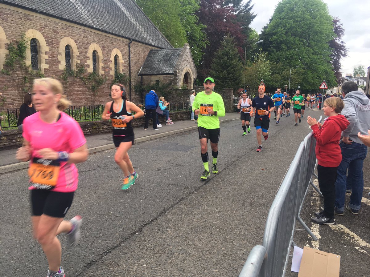 cmsportscoach's tweet photo. Out cheering on the #StirlingMarathon runners 🏃 #Dunblane https://t.co/J4xfGiIfEC