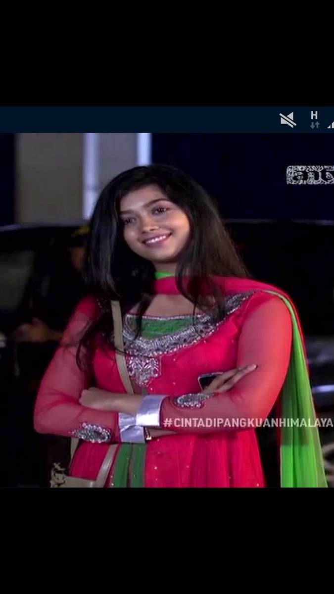minarti80's tweet photo. #CDPHLASTEPISODE hr ini episode terakhir 😭😭😭bakal kangen nich lht senyum manis @DiganganaS 😍😙😙😙 @whatsonANTV @akangobet https://t.co/Or18cblbtg