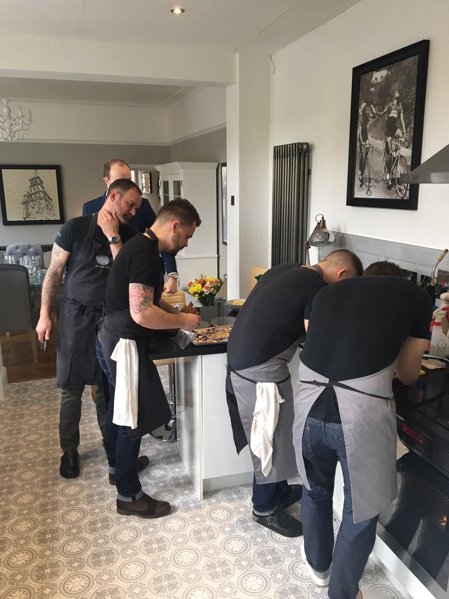 purnellsrest's tweet photo. And we are ready to go #sundaylunch @GPFNK https://t.co/FHYIeo5f5a
