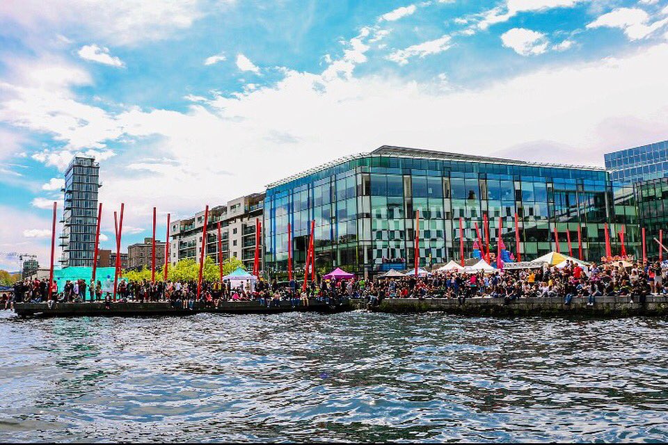 charlottequay1's tweet photo. It's day 2 of #dockfest17! 😎Brunch until 4pm + 2-4-1 cocktails all day! Summer choons on the decks from 4pm in our bar! 📷💛@BusinessDock https://t.co/kqXN0HHg6E