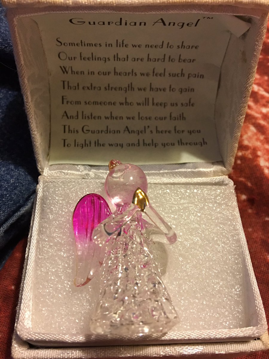 Tessypoos's tweet photo. My lovely friend and Neighbour gave me this, to make me feel better #guardianangel #angel #angelinabox https://t.co/fmPfcvGOBH