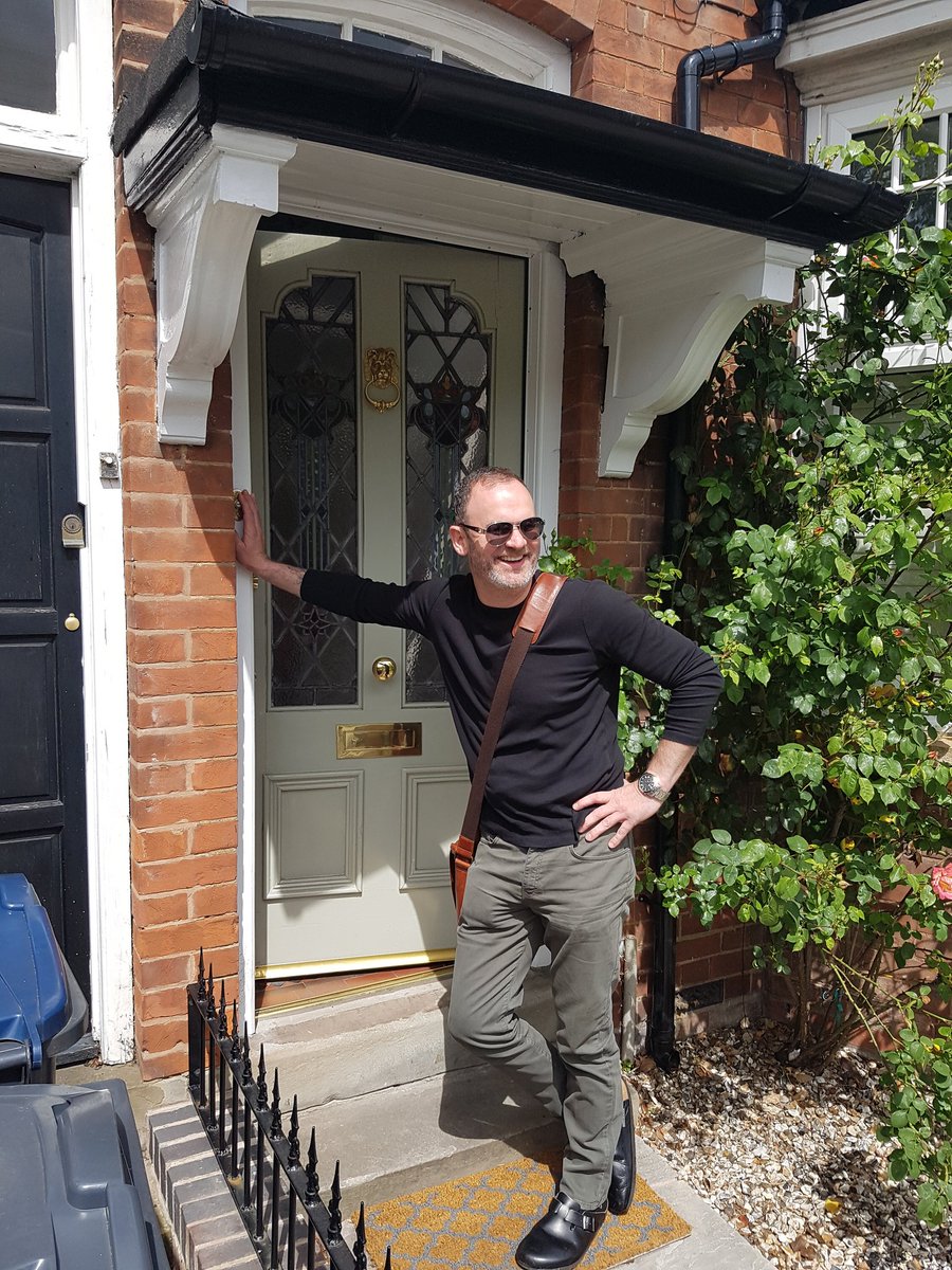 AchievePhysio's tweet photo. When the @yummy_brummie &amp; his team come to your house to cook Sunday dinner 👌 #Food #Foodie #Birmingham #CLFamily https://t.co/OFJK4xzyjn