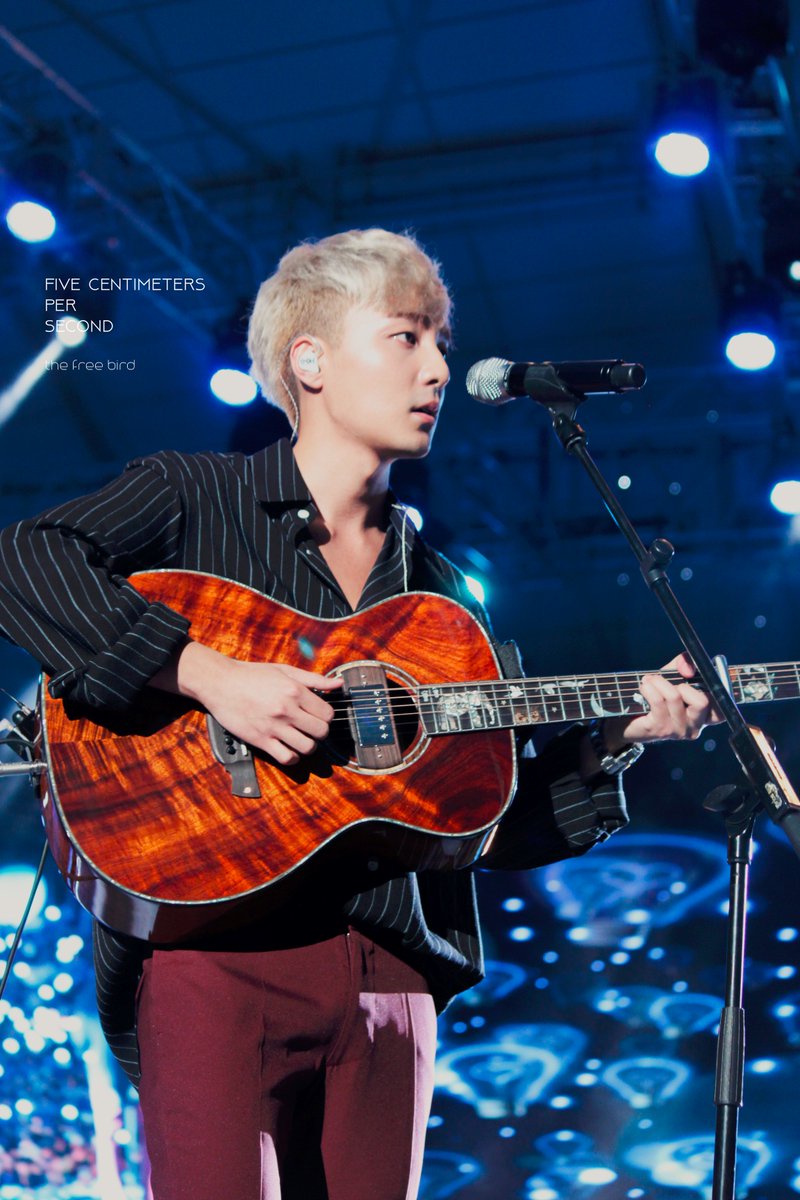 Five Centimeters Per Second 1705 Hq Roy Kim Yonsei Akaraka His Appearance And Voice Are Both Breathtaking Roykim 로이킴 Please Take Out With Full Credits T Co Ztc9rfhljb