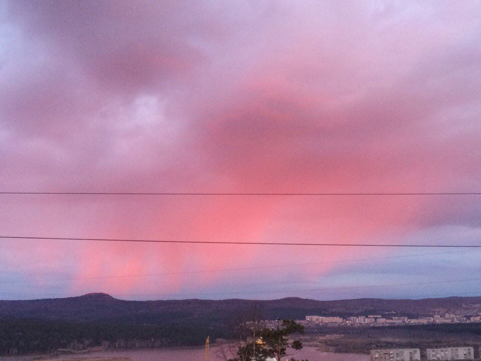 Pochemychka5's tweet image. #файнисфолловиткаждого
Я взаимная. Цьом, взаимная со всеми 😍🌈