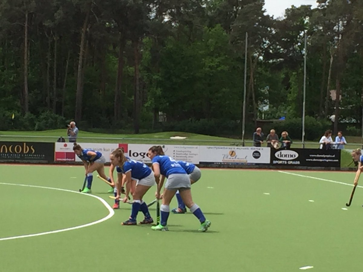 HockeyHOD's tweet photo. Eindstand @HODDAMES1  - Oedenrode 1-0 #1kcdames https://t.co/SBhV4jGrnF