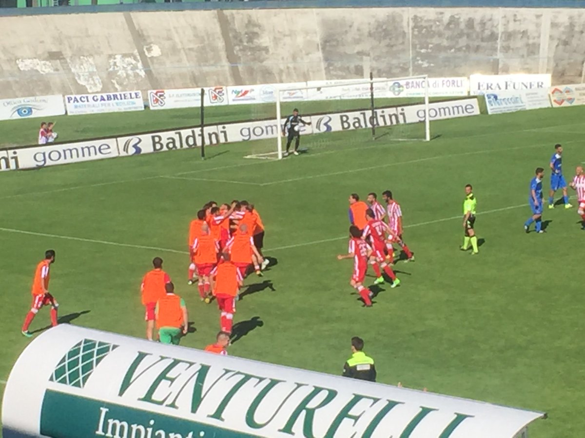 Alimi!!!! 1-0 Forlì!! Primo goal in biancorosso per lui! 
#forzagalletti #crediamoci