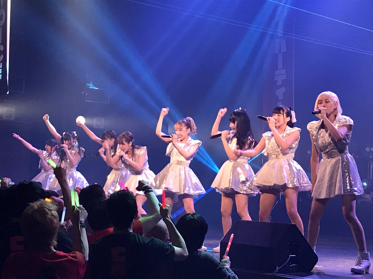 PV_stuff's tweet image. 社長。
冷静な判断を下し、時には嫌われ役にもなってくれて、本当にすごいです。
メンバーを気にかけてくれて、最後の最後はいつも助けてくださいました。
社長がいてくれたから、ファントムがここまで続けてこられました。
Phantom Voiceを作ってくれて、ありがとうございました。