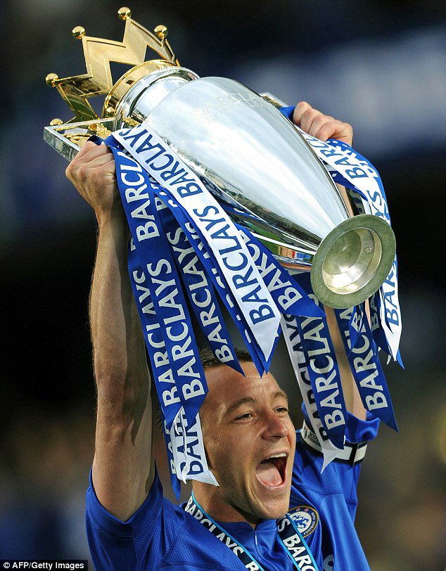 PHXBlues's tweet photo. Many of us have never know @ChelseaFC side without John Terry. It'll be an emotional day for everyone. #captainleaderlegend #johnterry https://t.co/lx5MKlhe0w
