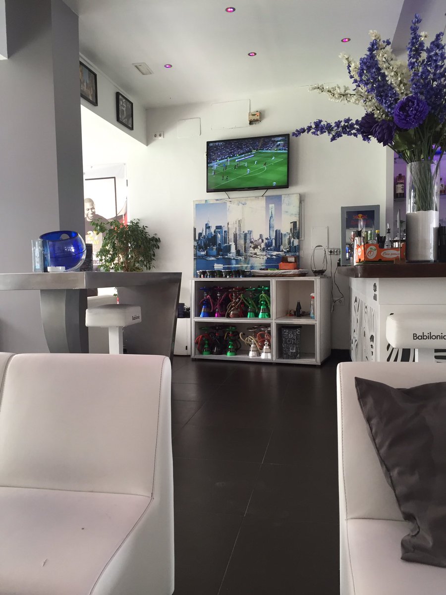 Drink 🍹 Shisha💨 Football ⚽️

What else do you need? 
<a href="/BabiloniaMarbs/">Babilonia Banus</a>