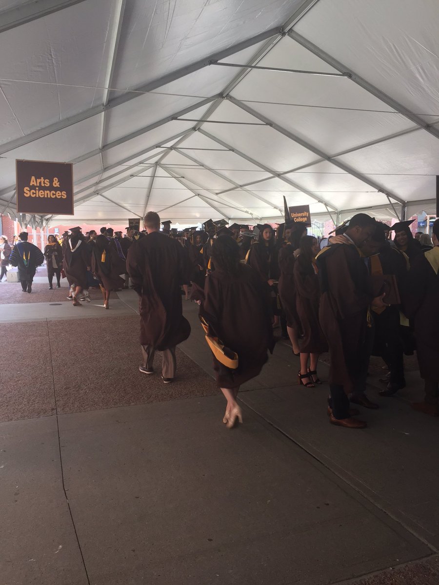 AdelphiU's tweet image. Are you ready for commencement, #AdelphiGrad2017?