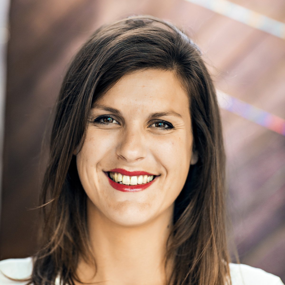 Jennifer Foulard bartender, Paris Le Marais <a href="/lemaryceleste/">Le Mary Celeste</a> #inbartenderwetrust #bartender #cocktailspirits 📷 Philippe Levy