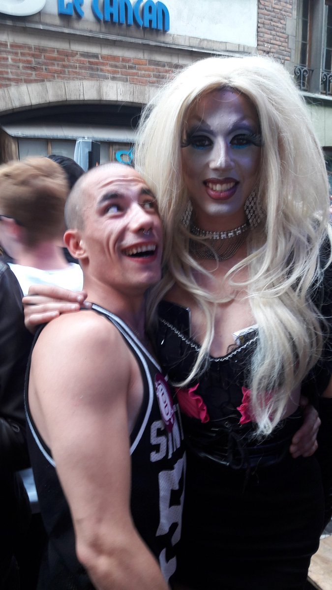 _Himeros__'s tweet image. #pride #brussel #gaypride2017 #gayboy #gay #single