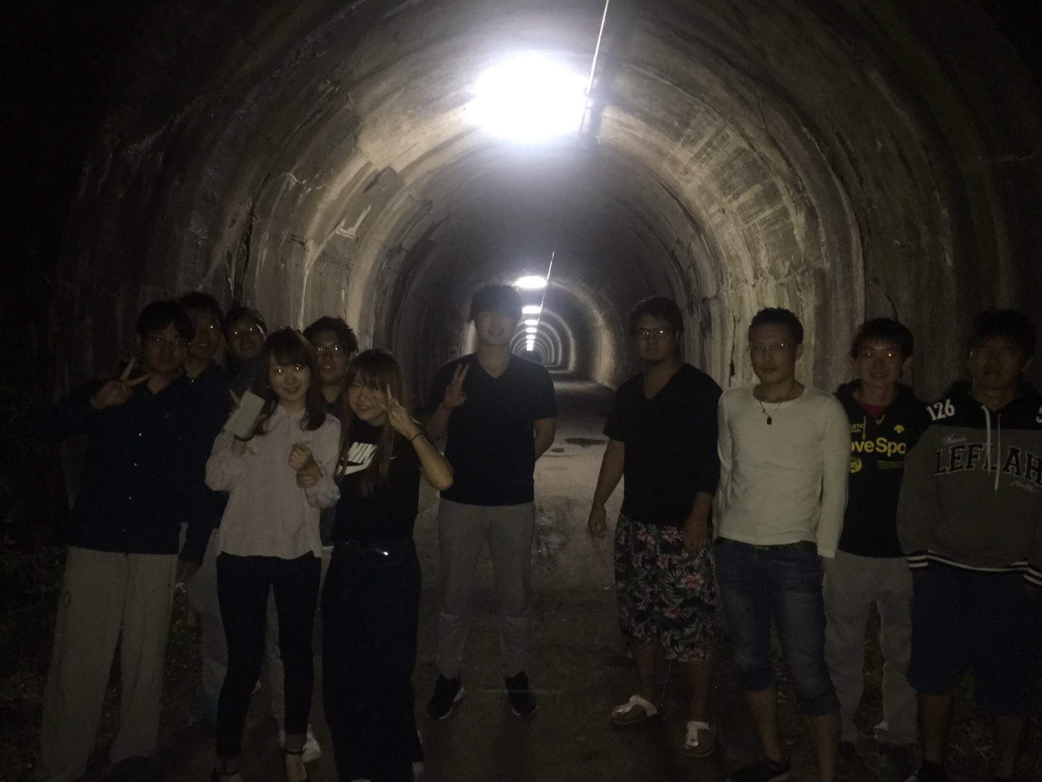K ラーメン食べて カラオケ行って シャブ太郎ひろって 夜景見に行って 旧旧吹上トンネル行ってきた 旧旧吹上トンネルで落ちました これは完全に呪いだなと感じました とゆー1日を過ごしましたとさ 吹上トンネル T Co Balwutzlej Twitter K ラーメン食べて カラオケ行って シャブ太郎ひろって 夜景見に行って 旧旧吹上トンネル行ってきた 旧旧吹上トンネルで落ちました これは完全に呪いだなと感じました とゆー1日を過ごしましたとさ 吹上トンネル T Co Balwutzlej Twitter
