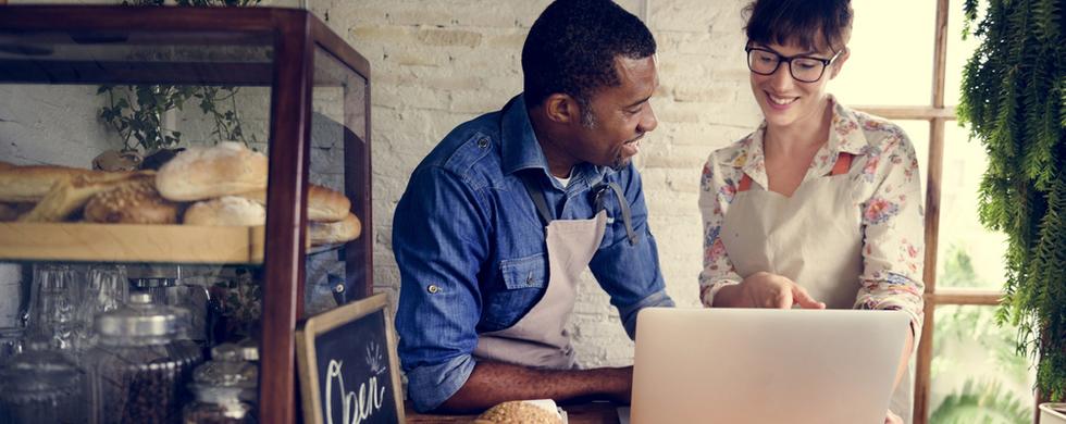 Algomizer's tweet photo. 4 Ways #smallbusinesses can improve cash flow management for long-term success. https://t.co/rNUABd8pVh #marketing https://t.co/p6lL8dXcMB