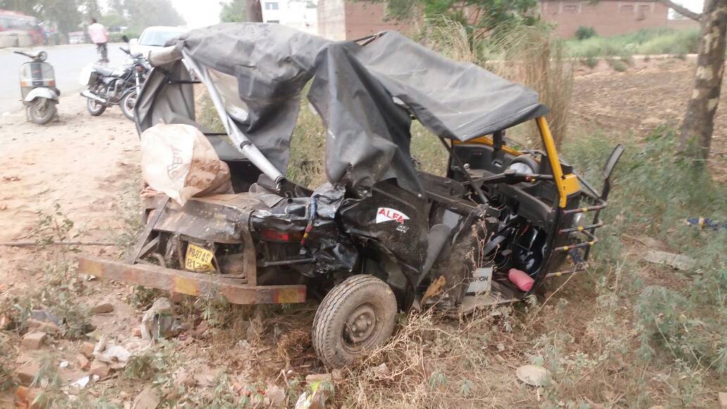 Punjab 5 killed, 10 others injured in an accident in Jalandhar