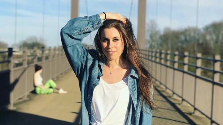 CimM8sSquad's tweet photo. #ShadyFact In less than the 5 first months of 2017, @Cimorelliband posted as many covers as during the whole year 2016 https://t.co/oQ6GRaNkXw