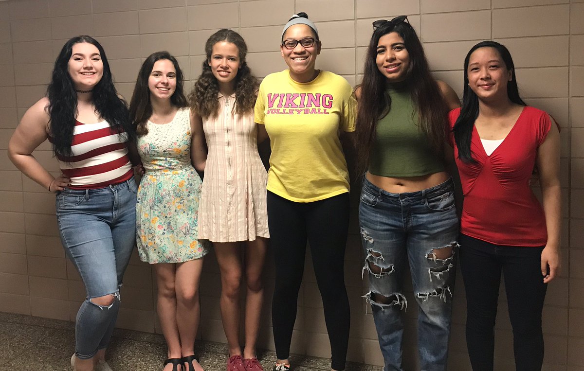 Good Luck to the Underground Players <a href="/GPCAPPIES/">GP Cappies</a> Team! They're up for the team award, and Trinity, Shelby, and Marissa are up for individual!