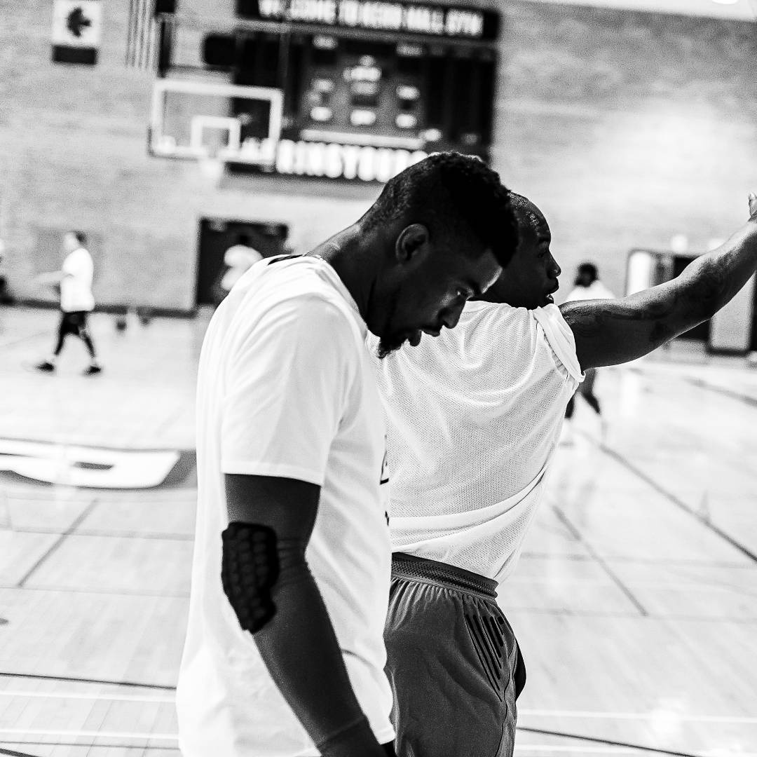 WHOISMRKOA's tweet photo. This is what DEFEATED looks like. #HoopClubTO https://t.co/y8IhqBVRDz