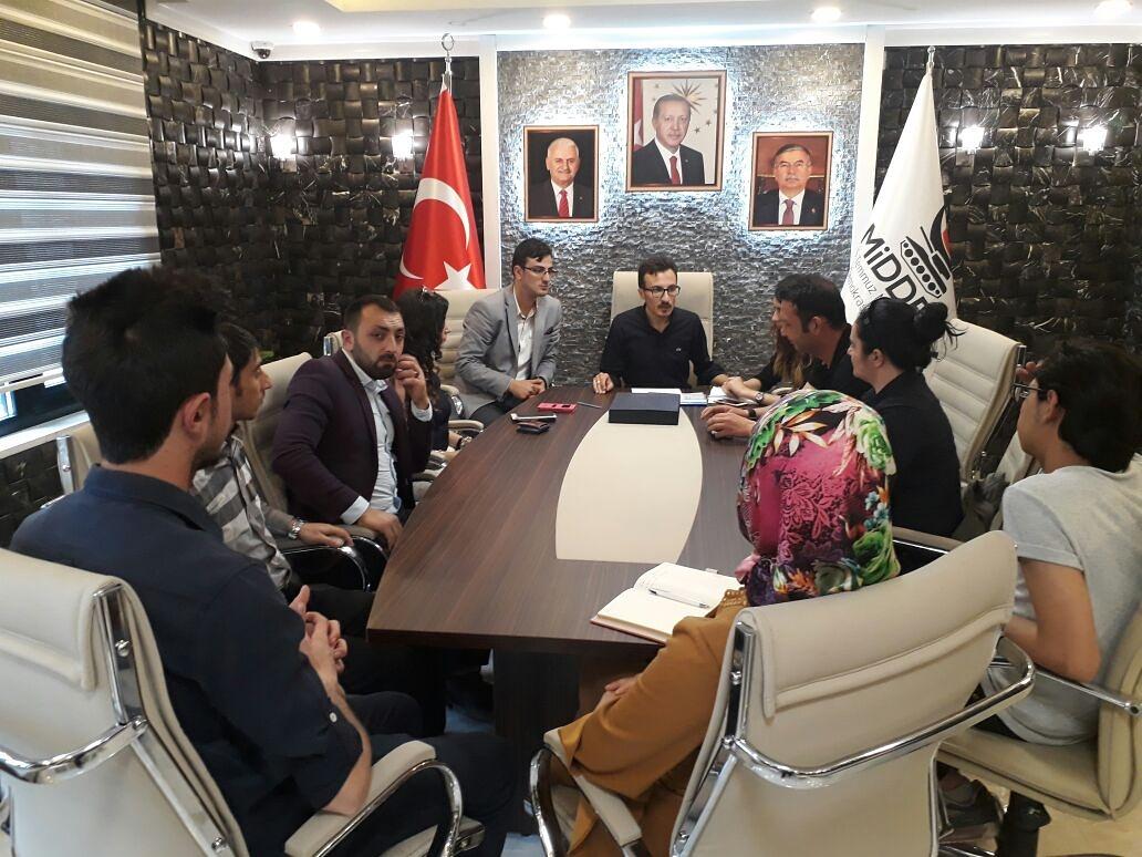 MidderSivas's tweet photo. 15 Temmuz Milli İrade ve Demokrasi Derneği Merkez İlçe Teşkilatı toplantısı yapıldı. Ayhan Yılmaz'a katılımından dolayı teşekkür ediyoruz. https://t.co/U5NiiENuID